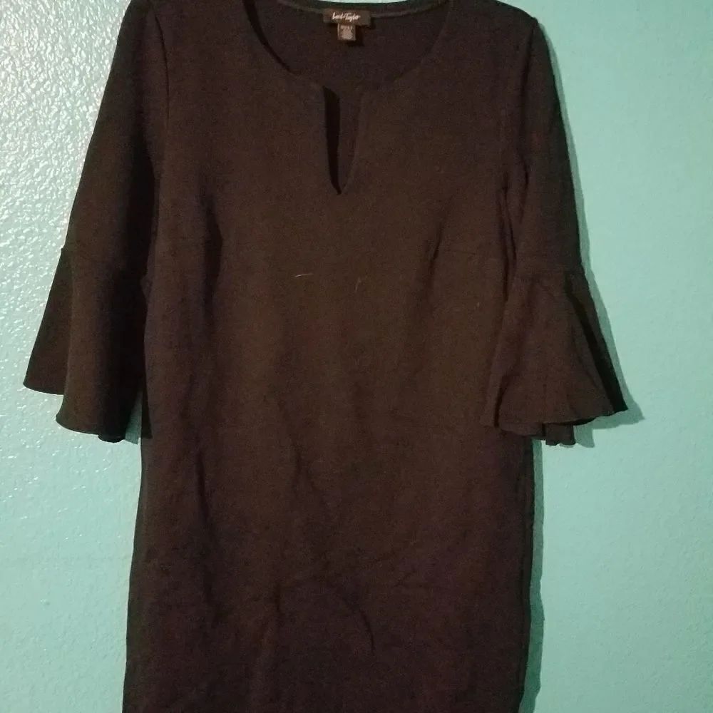 Lord & Taylor bell sleeve black dress size Medium
